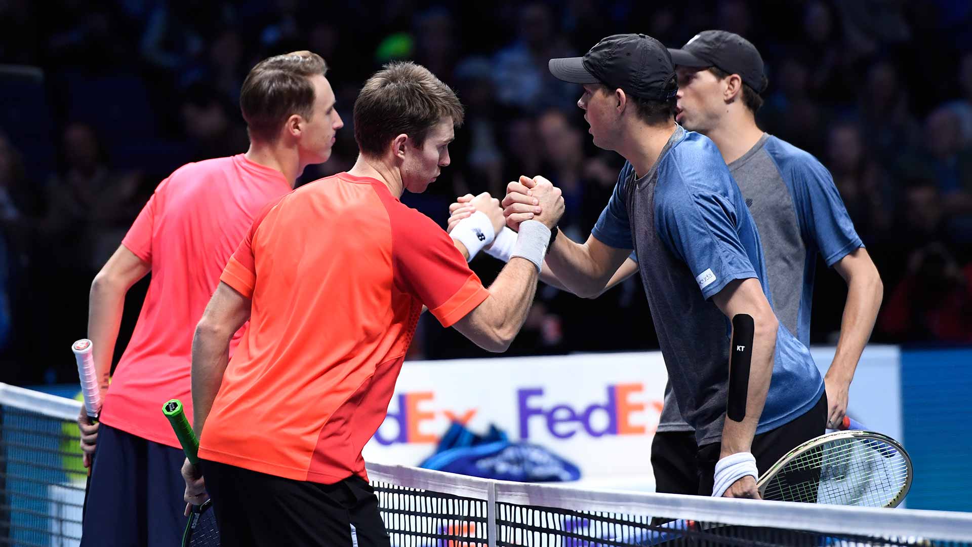 Kontinen-Peers-Finale-2016-Saturday2-PS