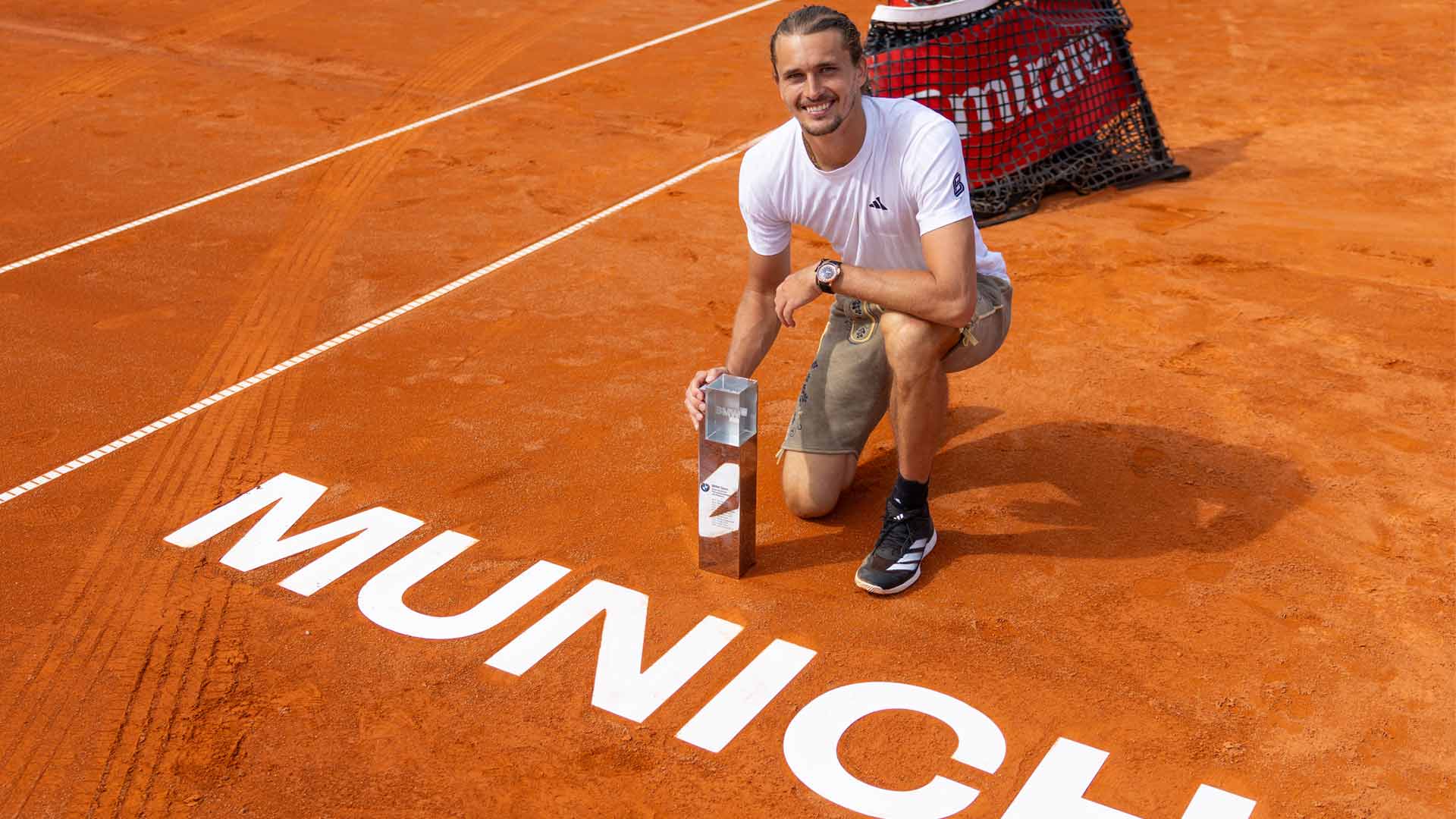 Zverev surges past Shelton, completes Munich hat-trick