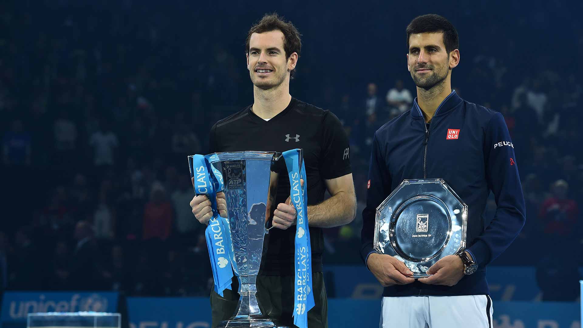 Murray-Djokovic-Finale-2016-Trophy-G